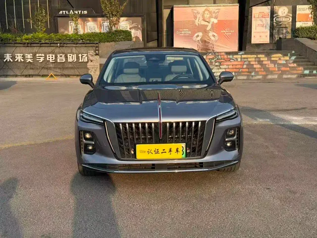 Hongqi H5 PHEV — Фото автомобиля 7