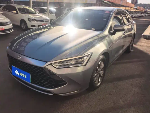 Фотография автомобиля — BYD Qin PLUS