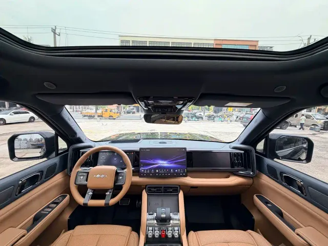 BYD FangChengBao Leopard 5 — Фото автомобиля 16