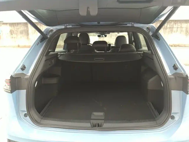 Volkswagen Tiguan L — Фото автомобиля 18