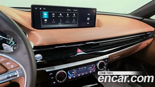 Genesis G80 Бензин 2.5 турбо 2WD — Фото автомобиля 13