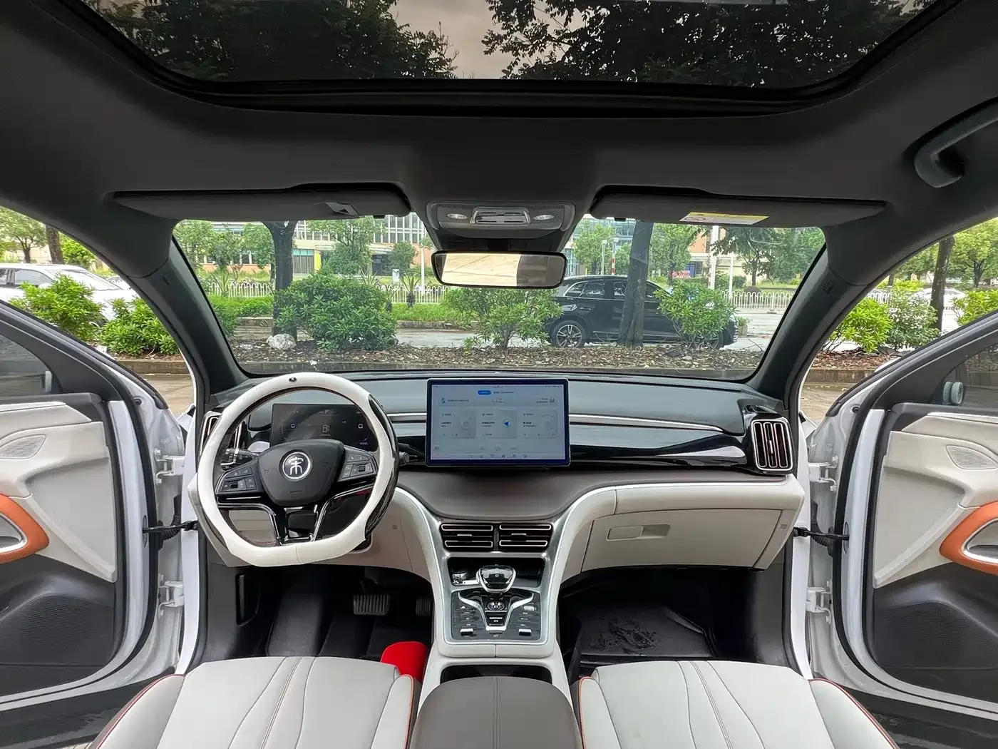 BYD Song Pro New Energy 2022 DM-i 51km Premium — Фото автомобиля 5