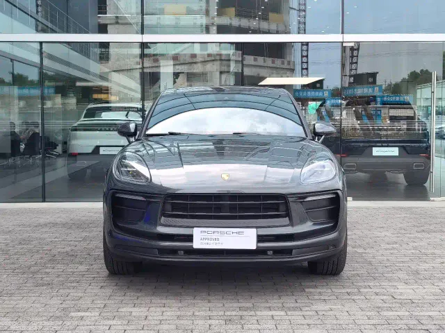 Porsche Macan — Фото автомобиля 3