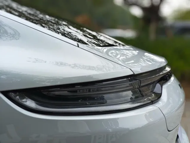 Porsche Panamera — Фото автомобиля 12