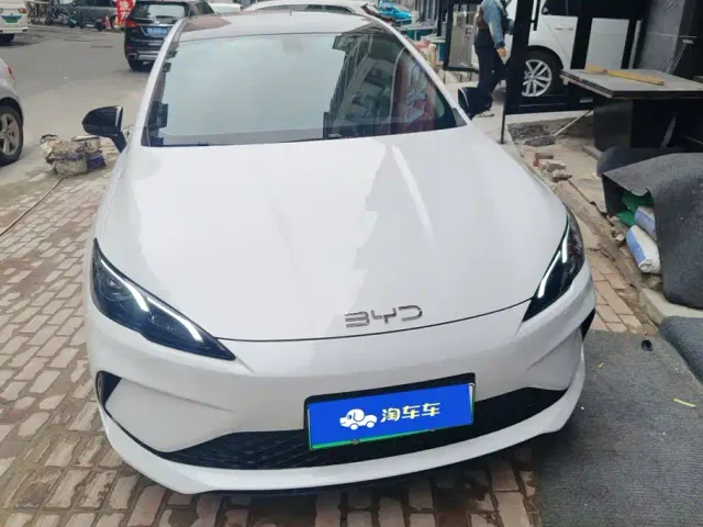 BYD Seal 05 DM-i — Фото автомобиля 2
