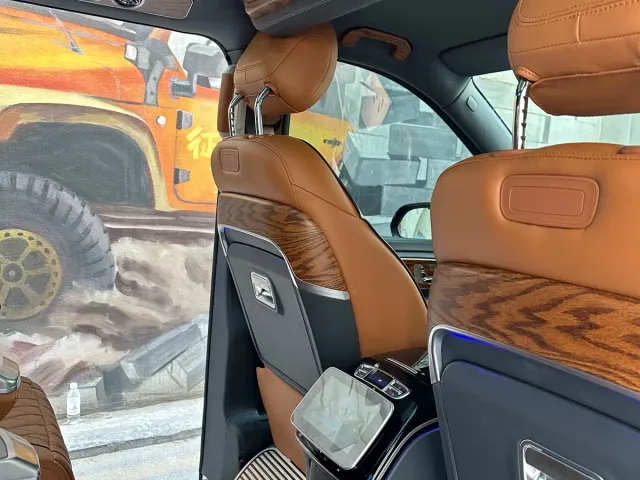 Mercedes-Benz V-Class — Фото автомобиля 8