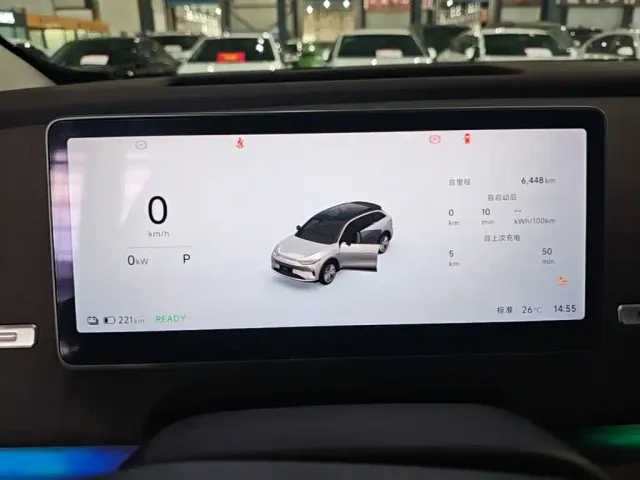 Leapmotor C11 — Фото автомобиля 11