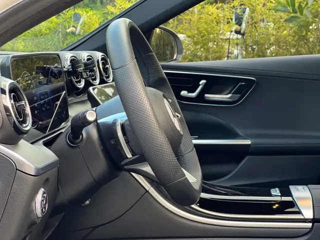 Mercedes-Benz C-Class — Фото автомобиля 12