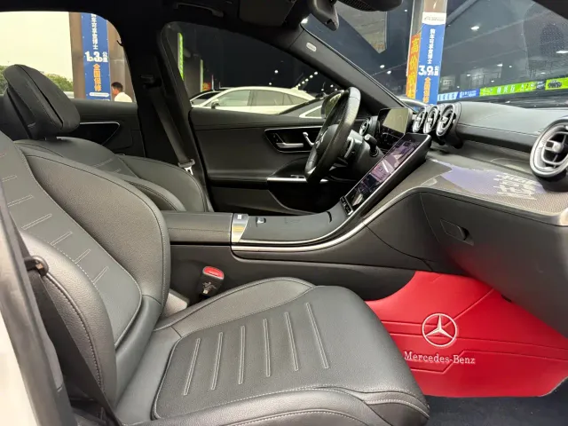 Mercedes-Benz C-Class — Фото автомобиля 12