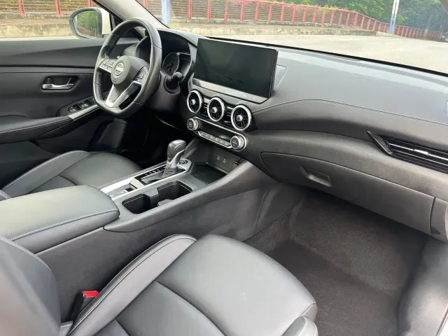 Nissan Sylphy — Фото автомобиля 12