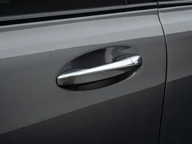 Mercedes-Benz GLB AMG — Фото автомобиля 17
