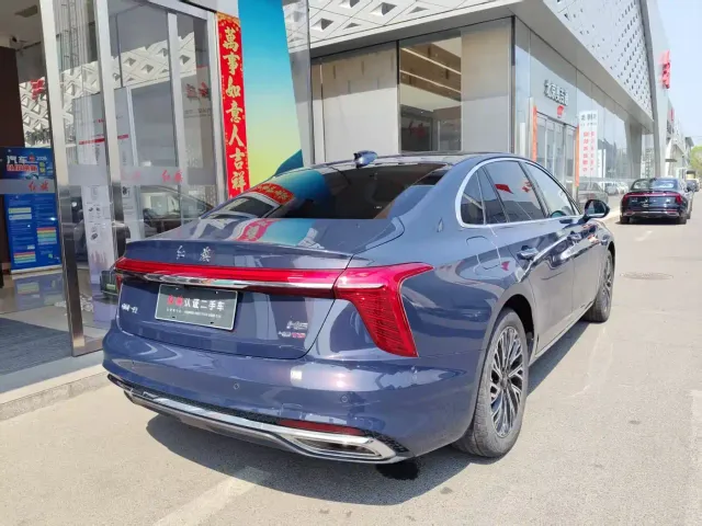 Hongqi H5 — Фото автомобиля 9
