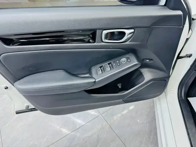 Honda Civic — Фото автомобиля 7