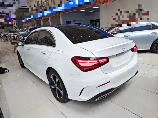 Mercedes-Benz A-Class — Фото автомобиля 4