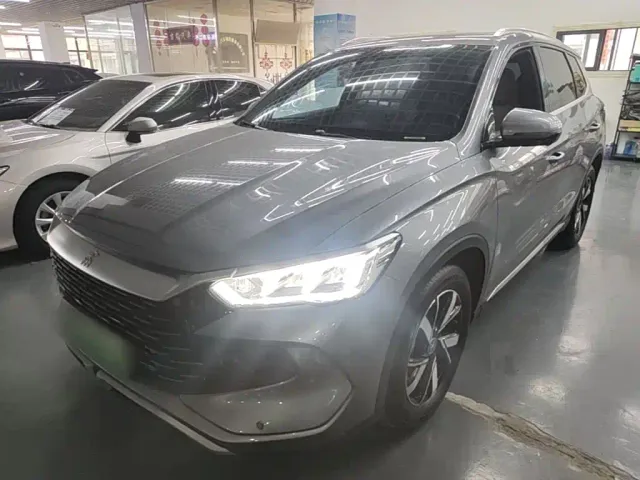 Фотография автомобиля — BYD Song Pro