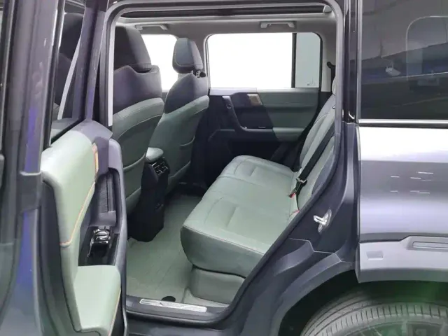 iCAR 03 — Фото автомобиля 11