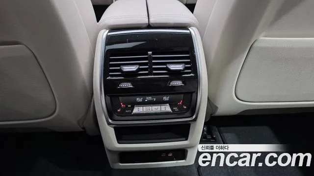 BMW X5 xDrive 40i M Sport — Фото автомобиля 30
