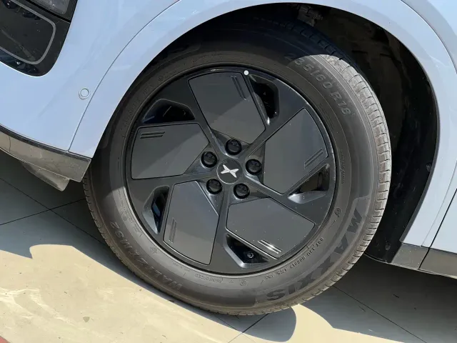 Xpeng G6 — Фото автомобиля 12