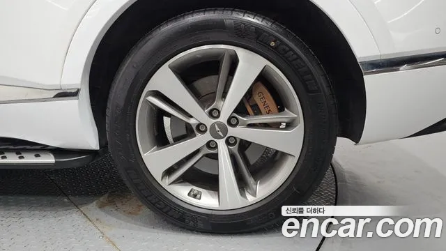 Genesis GV80 — Фото автомобиля 6