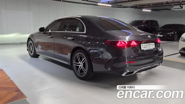 Mercedes-Benz E-Class W214 — Фото автомобиля 3