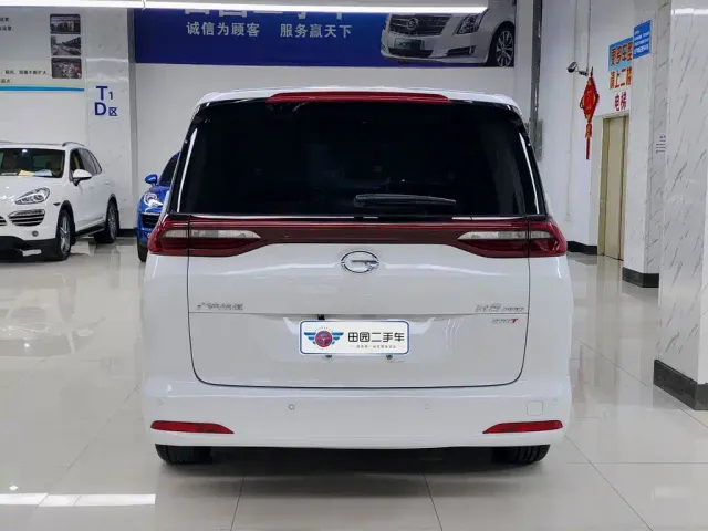 GAC Trumpchi M6 — Фото автомобиля 5