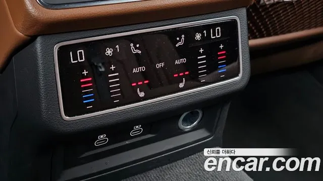 Audi A6 C8 — Фото автомобиля 30