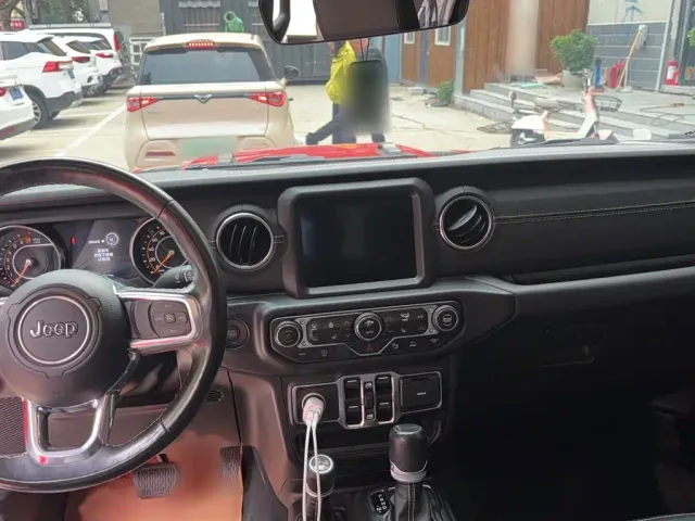Jeep Gladiator — Фото автомобиля 10