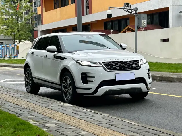 Land Rover Range Rover Evoque — Фото автомобиля 3