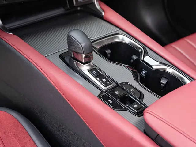 Lexus Lexus RX 2023 500h 4WD F SPORT Performance — Фото автомобиля 15