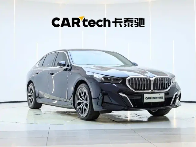 BMW BMW i5 2024 eDrive 35L M Sport Package — Фото автомобиля 5