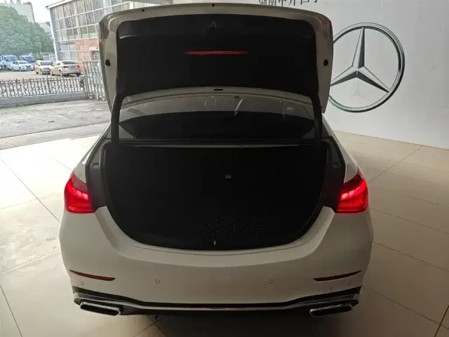 Mercedes-Benz C-Class — Фото автомобиля 15