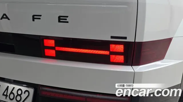 Hyundai Santa Fe — Фото автомобиля 8