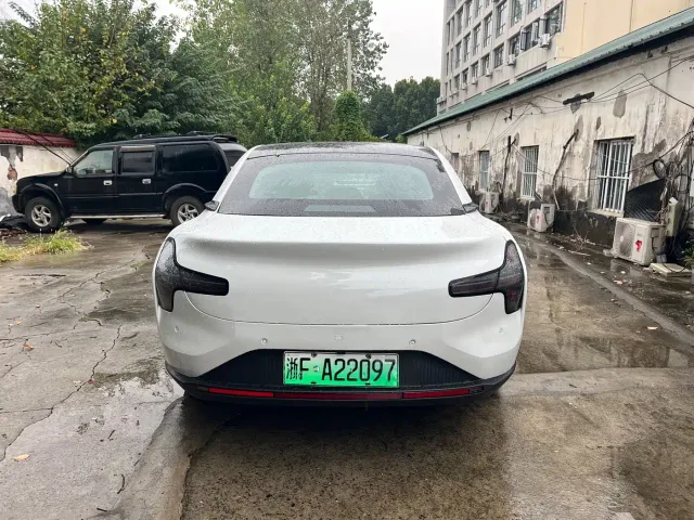 Xpeng MONA M03 — Фото автомобиля 8