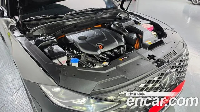 Hyundai Grandeur (New) Hybrid — Фото автомобиля 9
