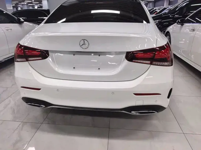 Mercedes-Benz A-Class — Фото автомобиля 11
