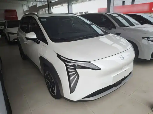 GAC Aion Y — Фото автомобиля 3