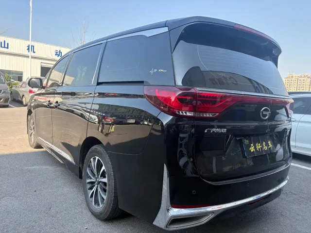 GAC Trumpchi M8 — Фото автомобиля 10