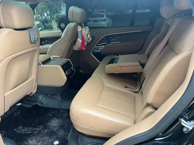 Land Rover Range Rover — Фото автомобиля 8