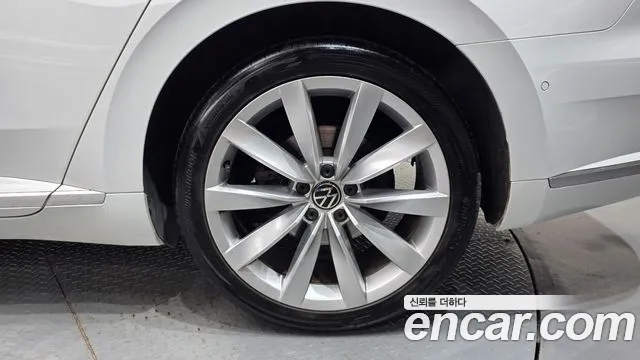 Volkswagen Arteon Arteon 2.0 TDI Prestige — Фото автомобиля 19