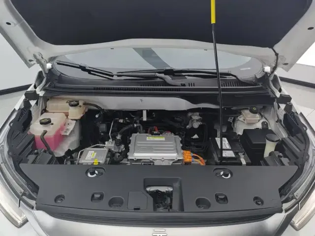 BYD Yuan Pro — Фото автомобиля 10