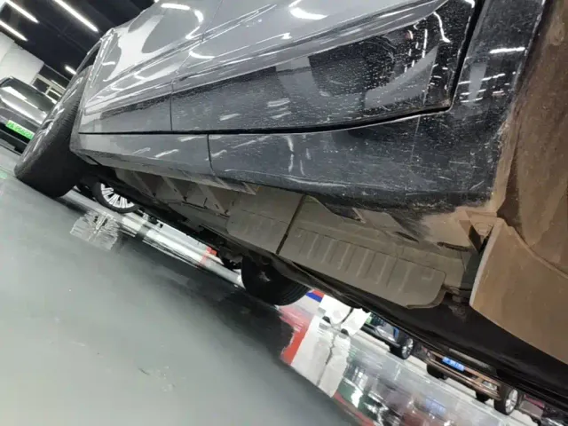 Cadillac XT5 — Фото автомобиля 21