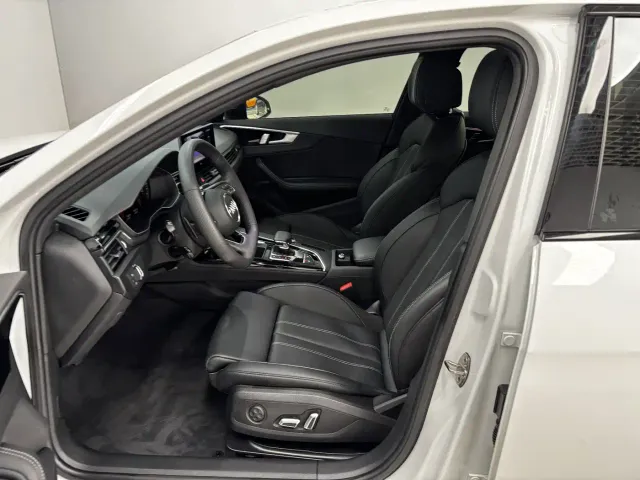 Audi A4L — Фото автомобиля 11