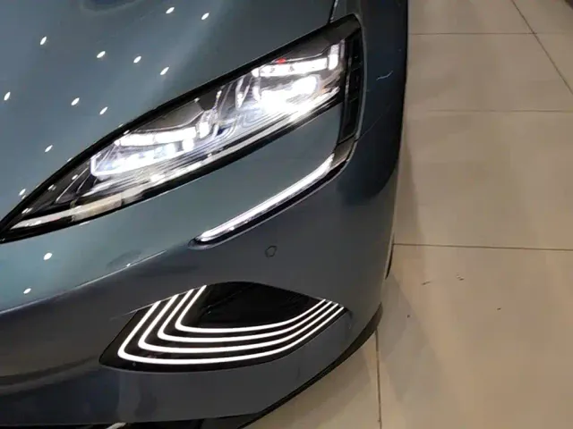 BYD Seal — Фото автомобиля 23