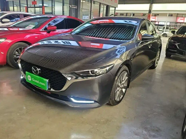 Фотография автомобиля — Mazda Axela