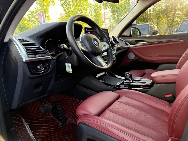 BMW X3 — Фото автомобиля 4
