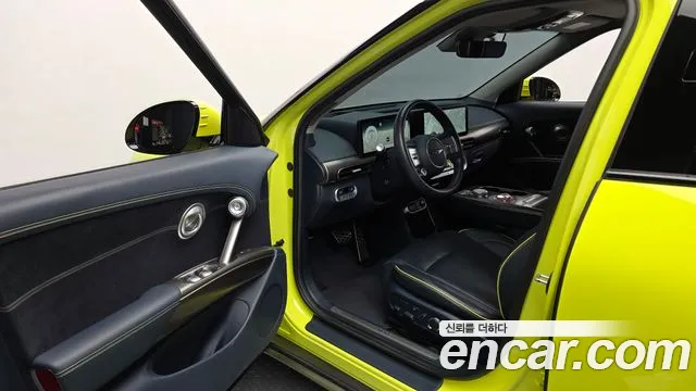 Genesis GV60 — Фото автомобиля 8