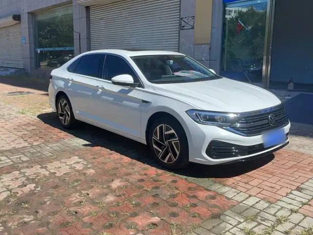 Volkswagen Sagitar — Фото автомобиля 10