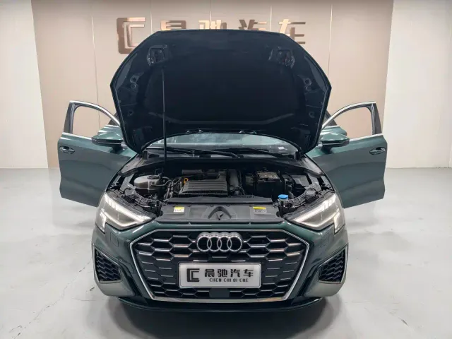 Audi Audi A3 2024 Model Sportback 35 TFSI Fashion Sport — Фото автомобиля 9