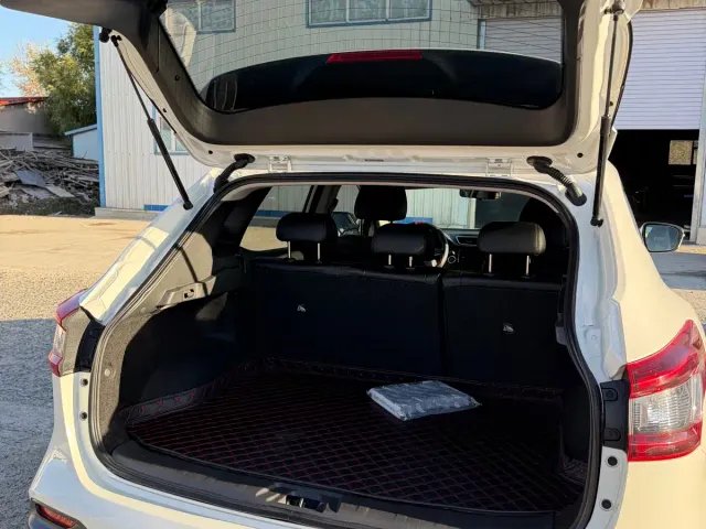 Nissan Qashqai — Фото автомобиля 11
