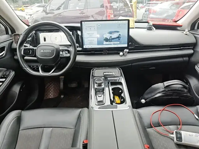 GAC Aion S Plus — Фото автомобиля 9